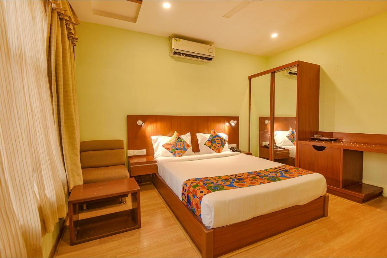 Fabhotel The Btm Palace - Btm Layout Nr Gopalan Innovation Mall Bangalore Ngoại thất bức ảnh