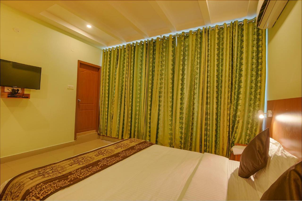 Fabhotel The Btm Palace - Btm Layout Nr Gopalan Innovation Mall Bangalore Ngoại thất bức ảnh