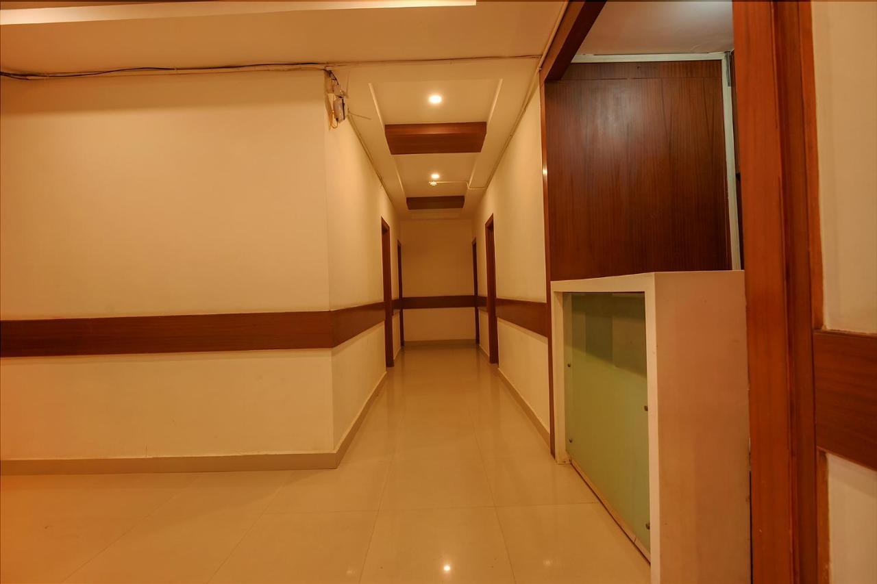 Fabhotel The Btm Palace - Btm Layout Nr Gopalan Innovation Mall Bangalore Ngoại thất bức ảnh
