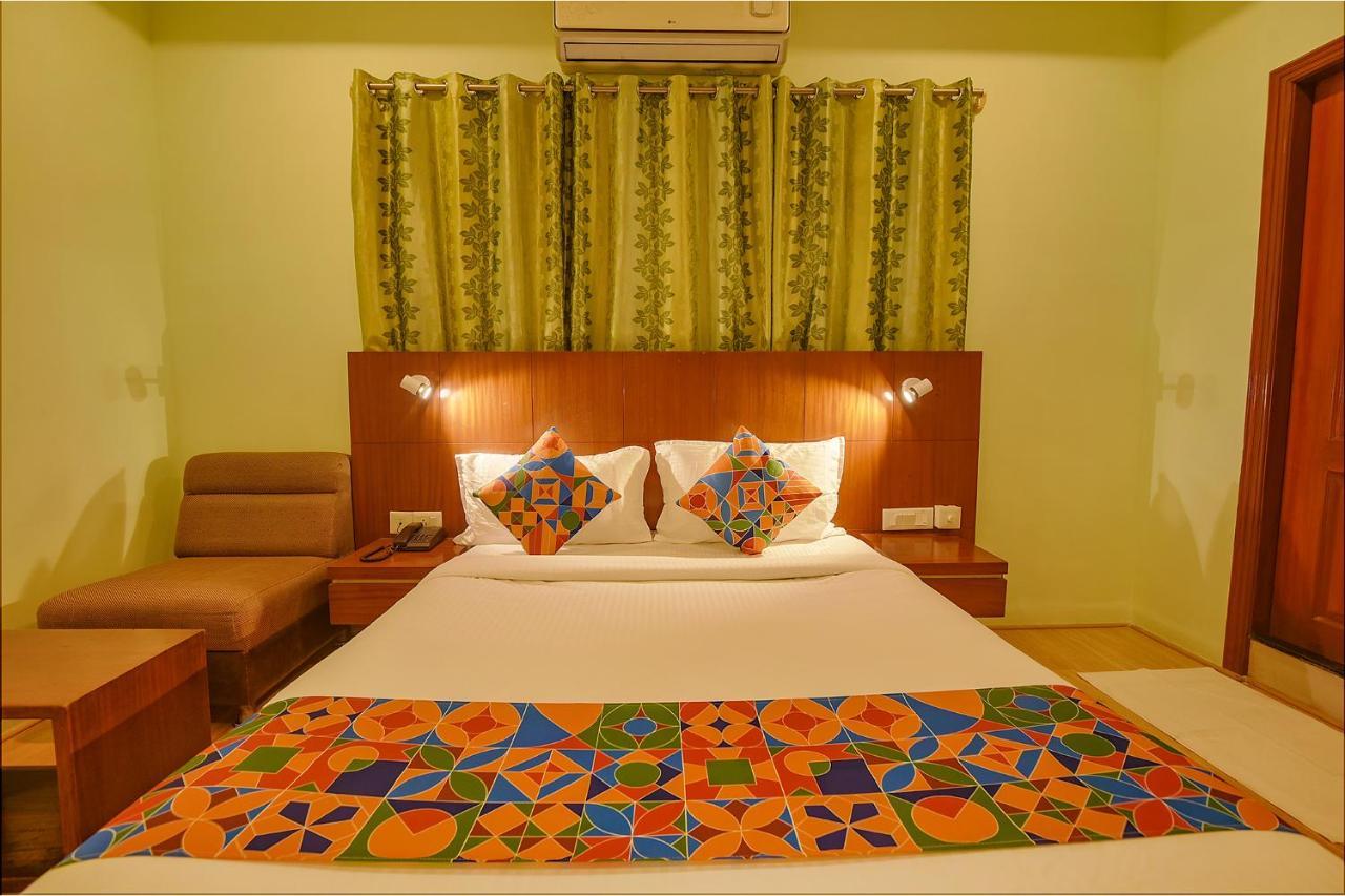 Fabhotel The Btm Palace - Btm Layout Nr Gopalan Innovation Mall Bangalore Ngoại thất bức ảnh